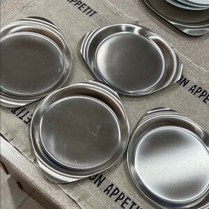 Siri Yanagi Japanese- Stainless Steel Plate Set